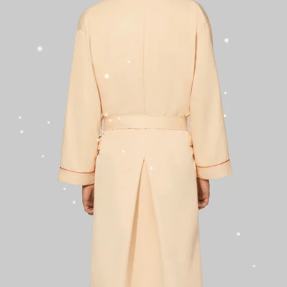 Taylor Swift The Life of a Showgirl Bathrobe - Size XS/S - Picture 11 of 15